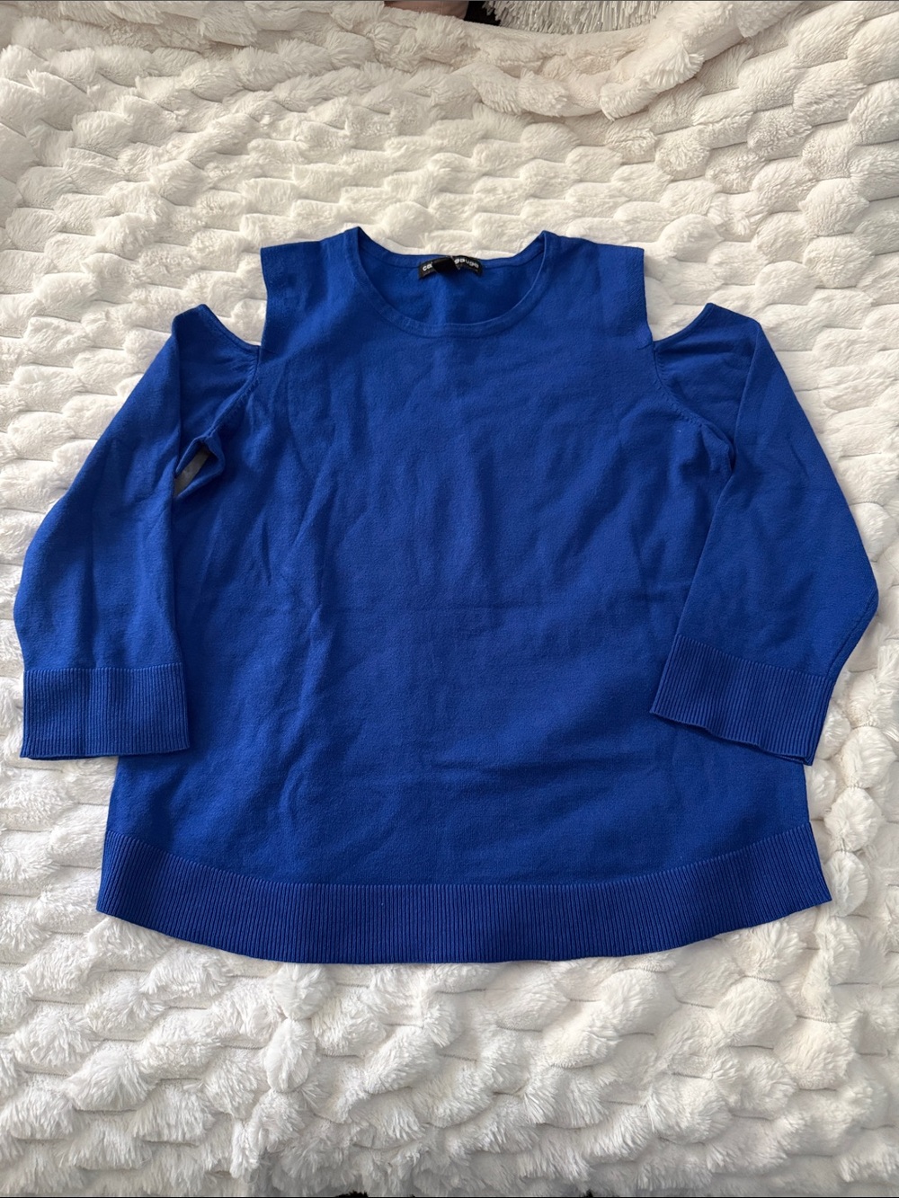 Cable & Gauge Royal Blue Cold-Shoulder Sweater